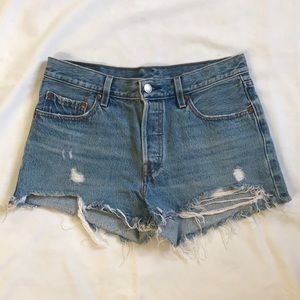 Levi’s 501 Original shorts size 28
